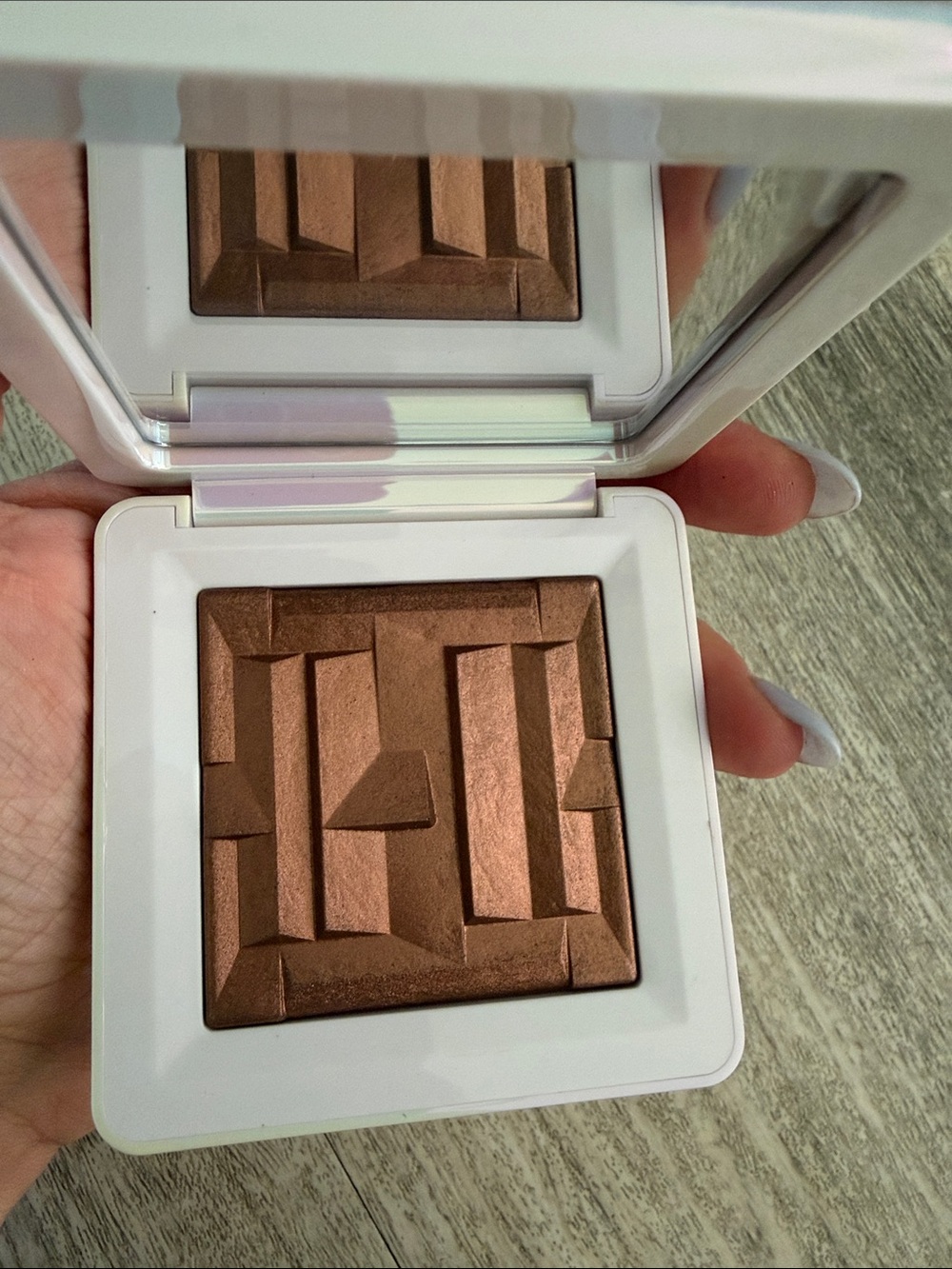 Haus Labs By Lady Gaga Radiant Bronzite Highlighter